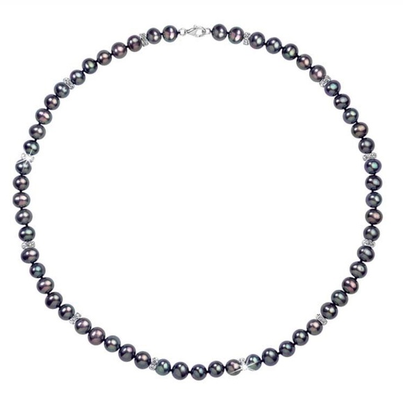 Polynesian Black Pearls with stud earrings - Picture 4 of 9